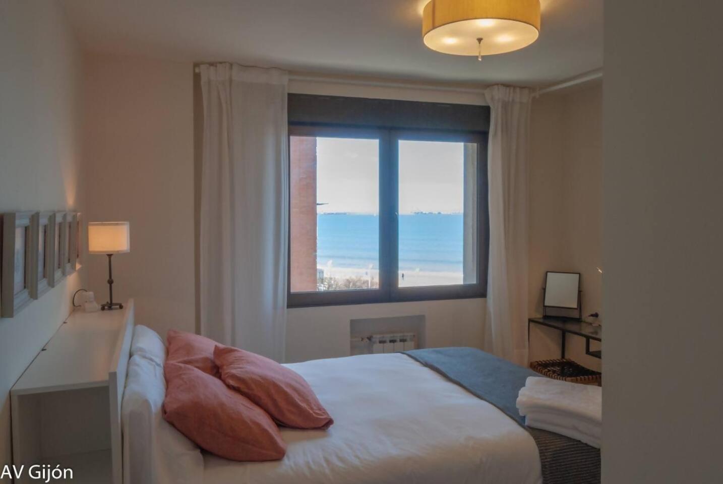 Av Aguado 44 Leilighet Gijón Eksteriør bilde